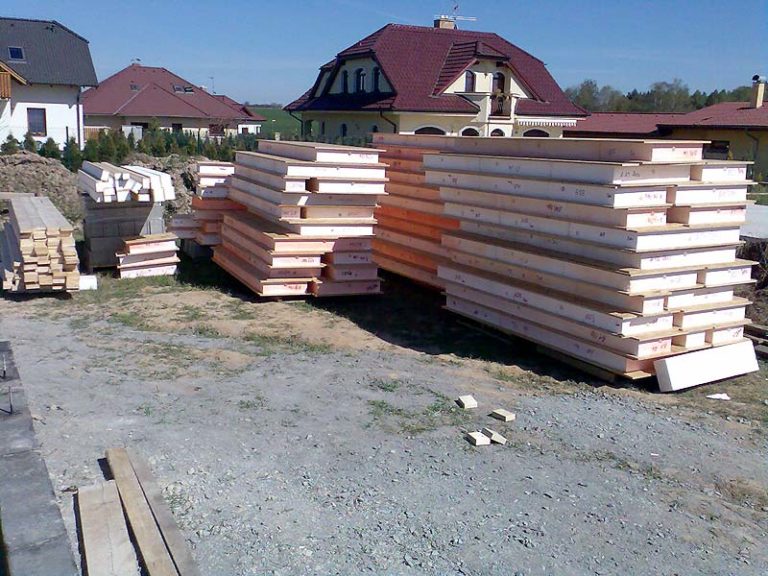 2. Složený materiál